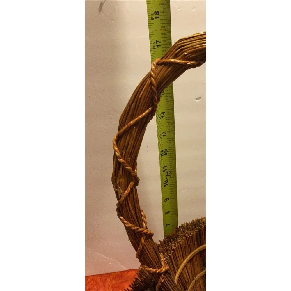 Vintage Handmade Pine Needle Basket‎ Medium Decorative Straw Dark Light Folk Art